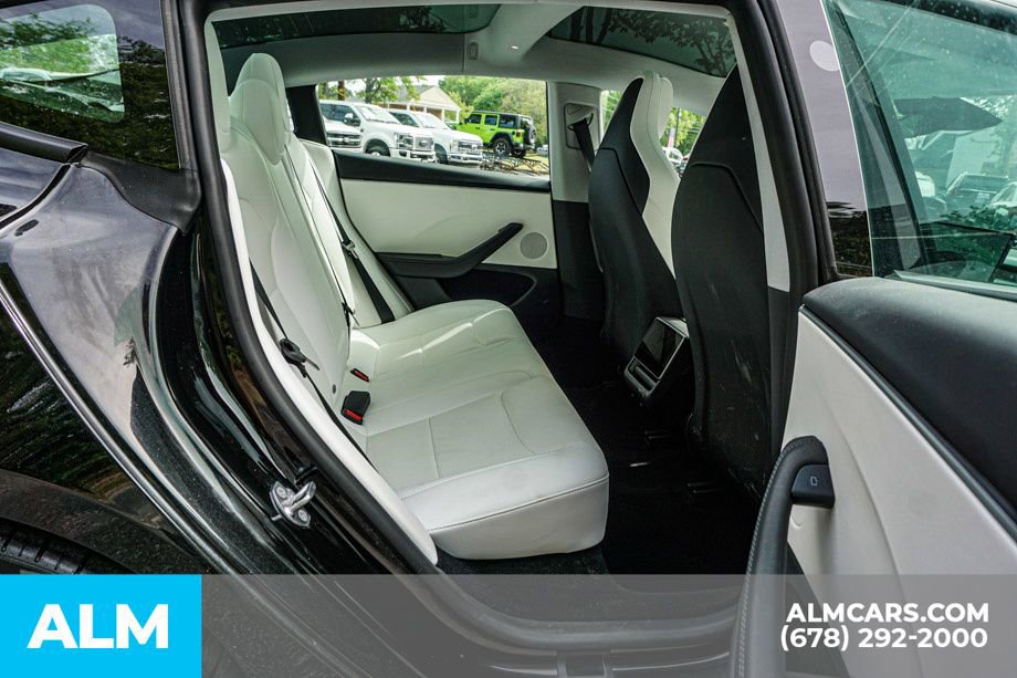 Used 2024 Tesla Model 3 Performance image 22