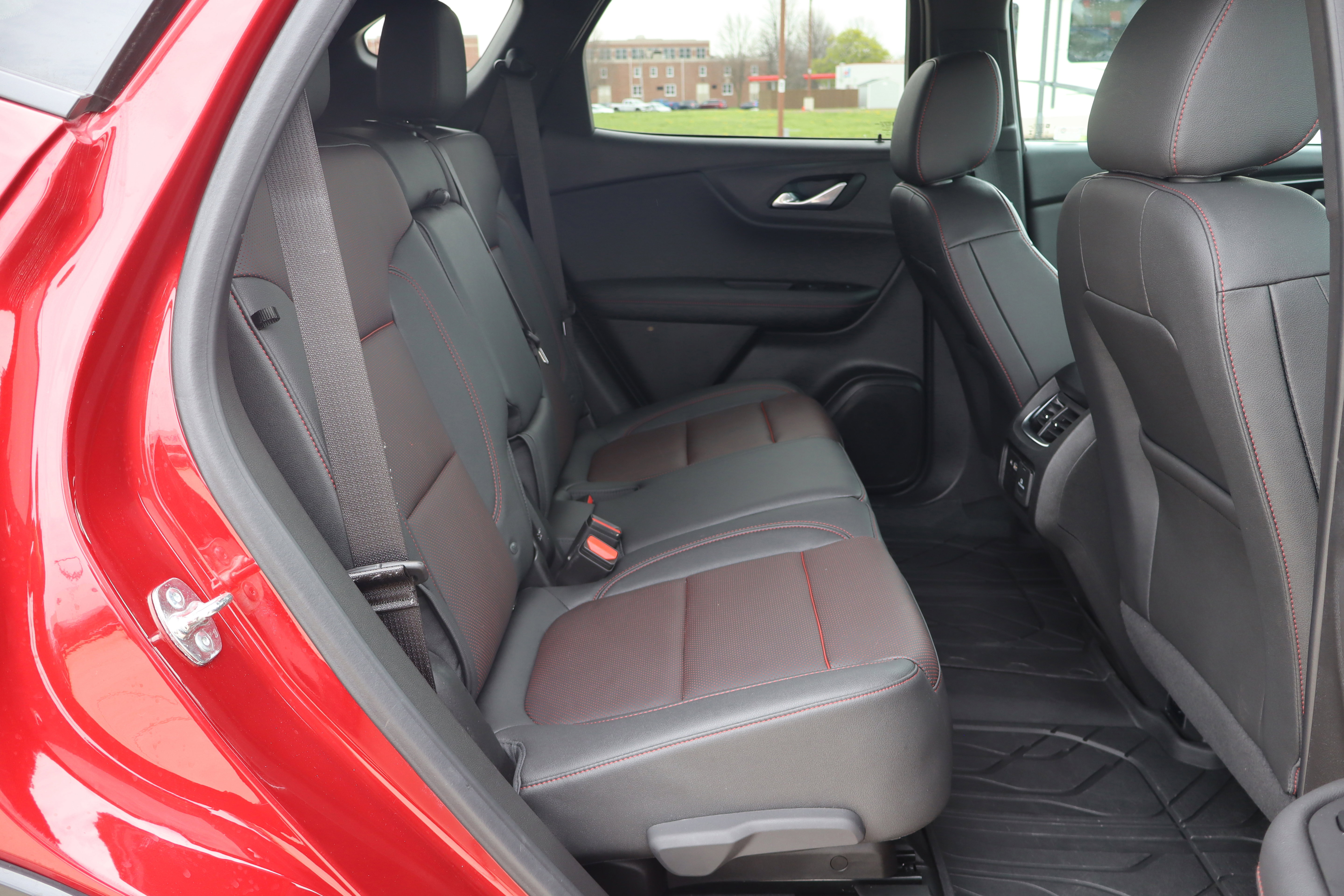 Used 2024 Chevrolet Blazer RS w/ Driver Confidence II Package image 11