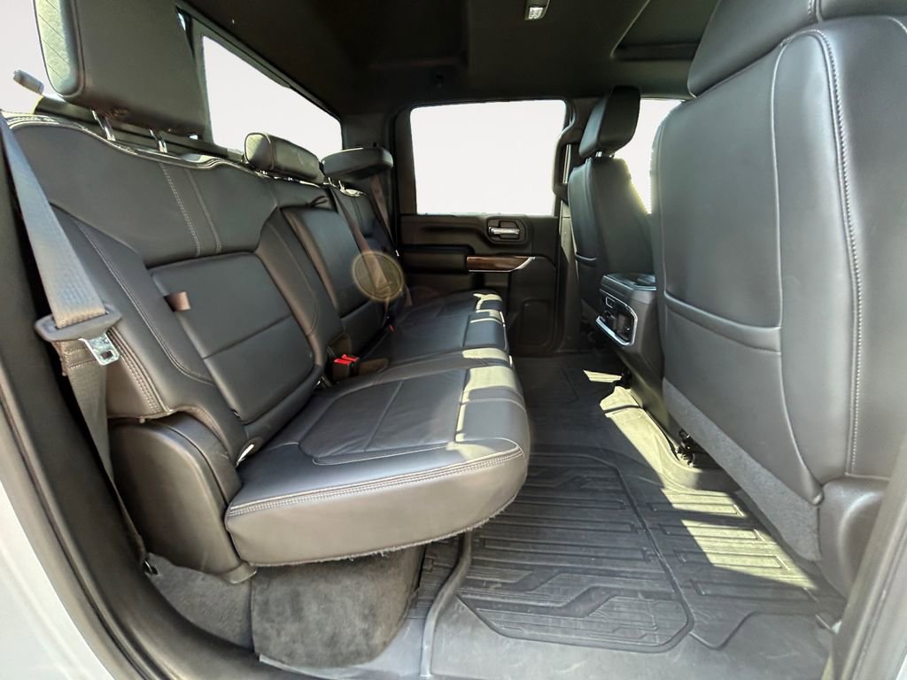 Used 2022 Chevrolet Silverado 3500 High Country image 11