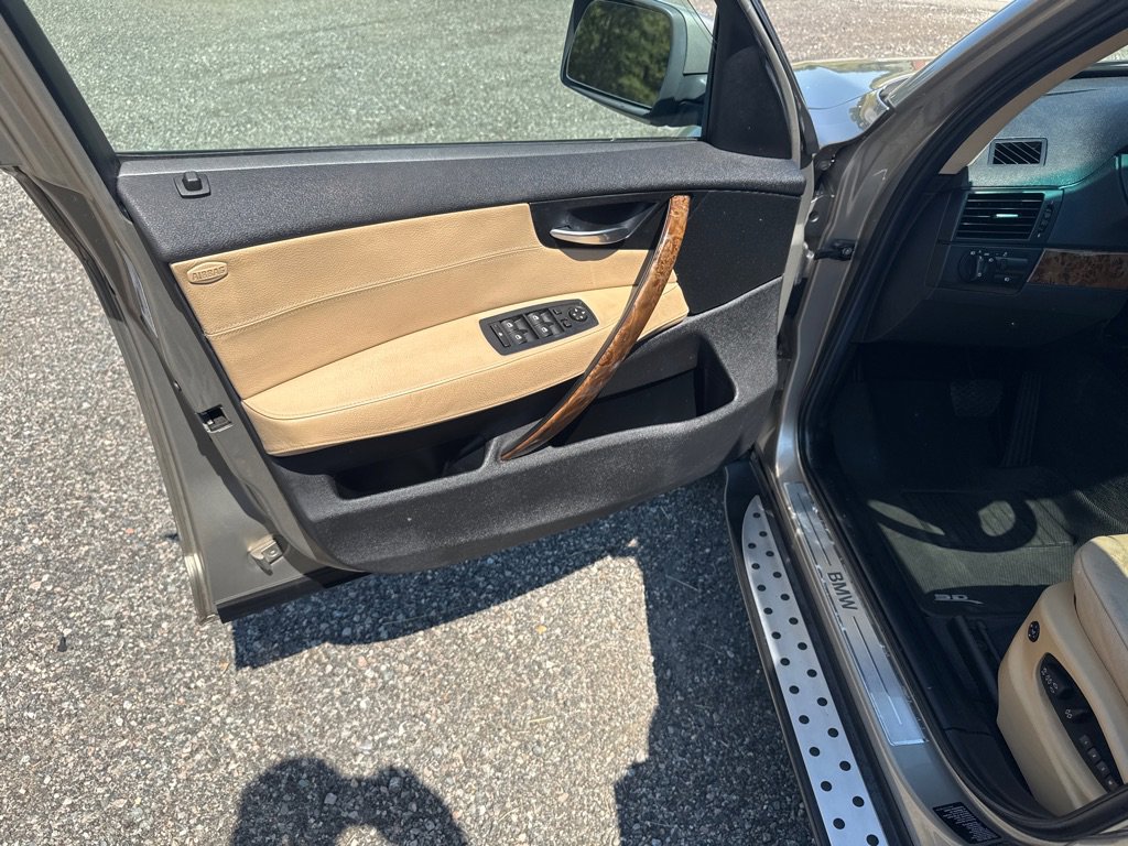 Used 2008 BMW X3 3.0si image 24