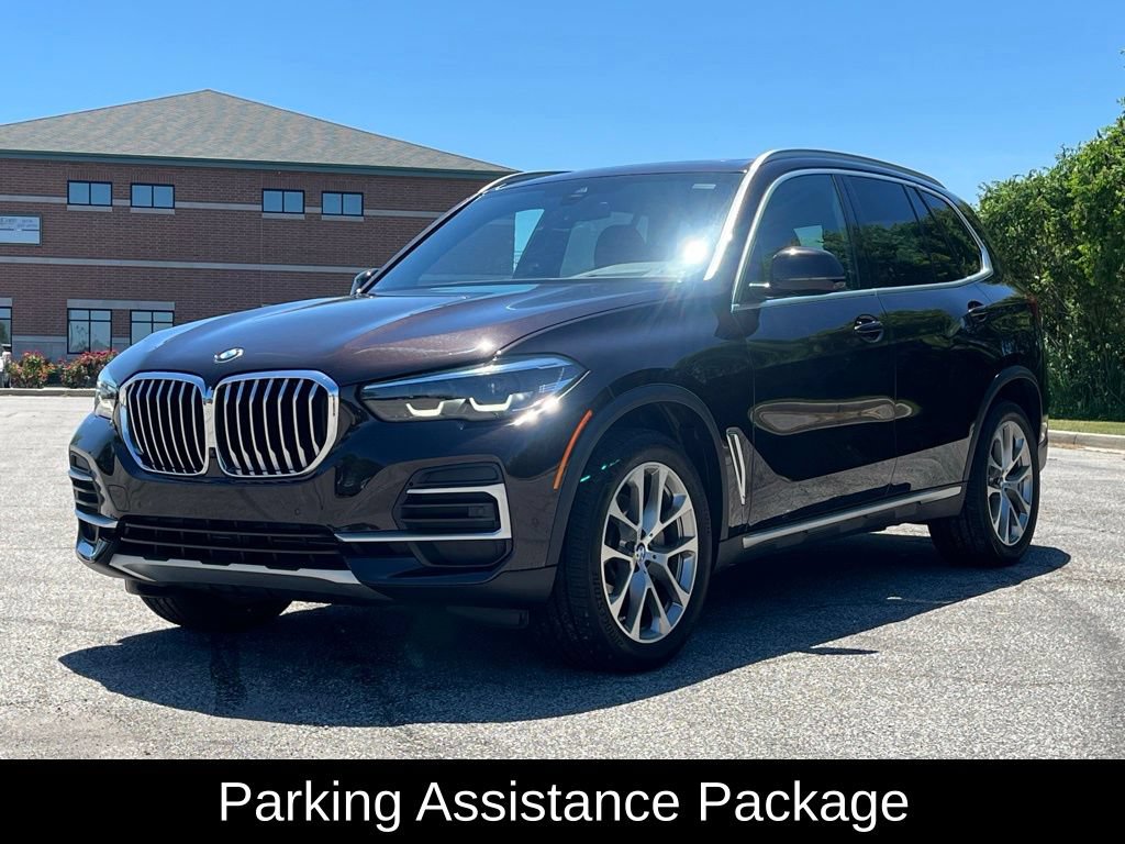 Used 2022 BMW X5 xDrive40i w/ Premium Package AWD/4WD image 3