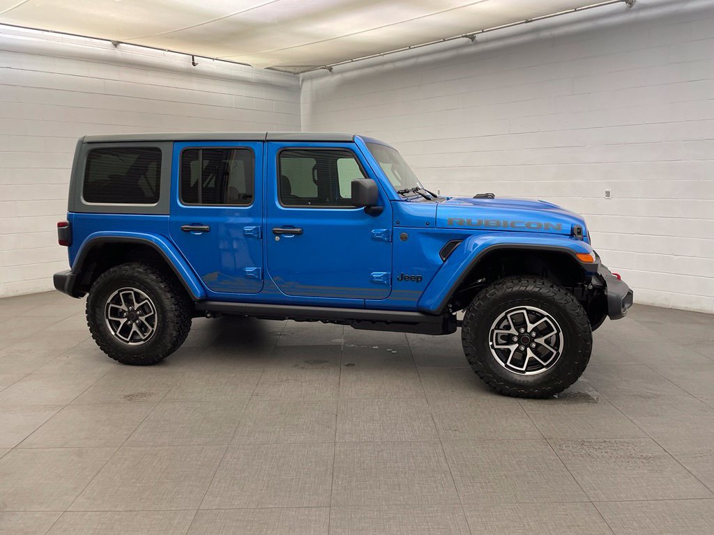 New 2026 Jeep Wrangler Unlimited Rubicon w/ Rockslide Package AWD/4WD image 2