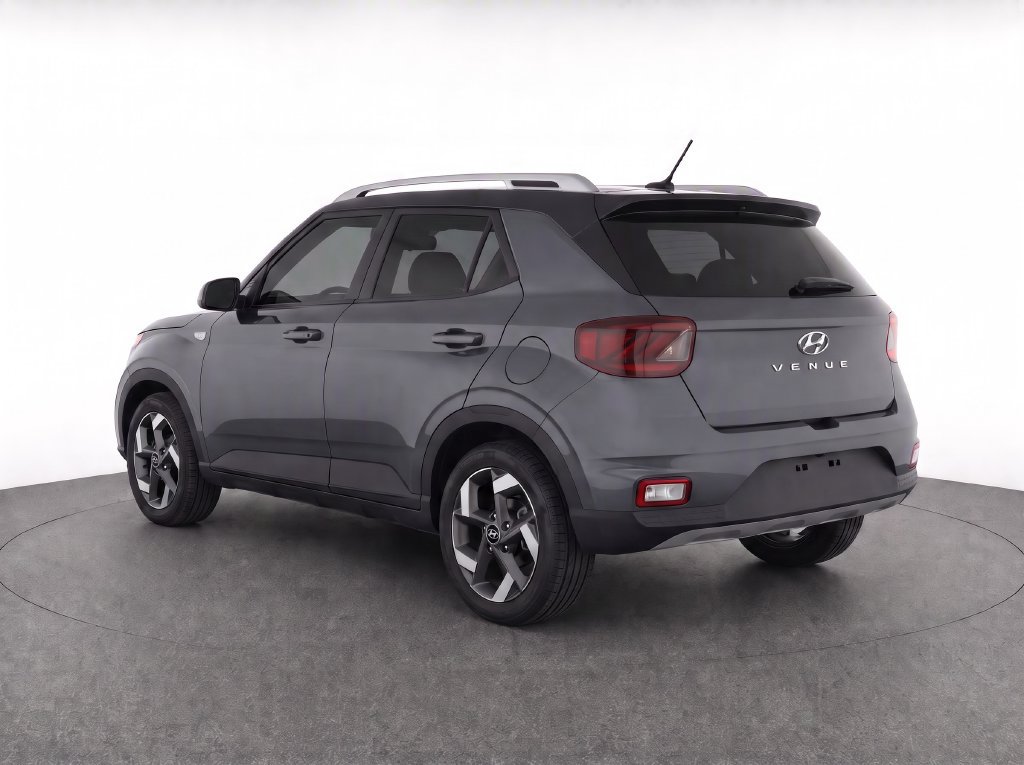 New 2026 Hyundai Venue SEL FWD image 3
