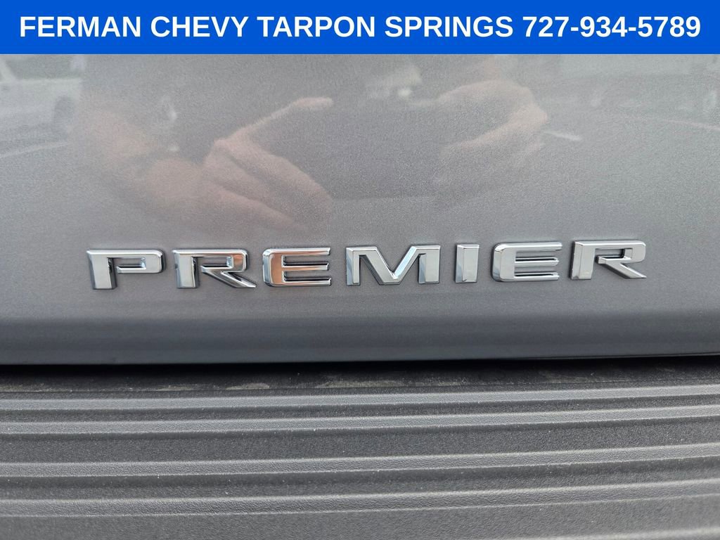 New 2026 Chevrolet Suburban Premier AWD/4WD image 17