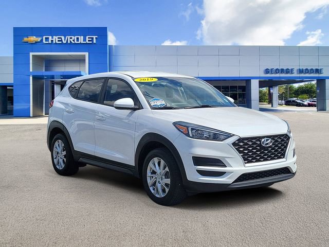 Used 2019 Hyundai Tucson SE image 1