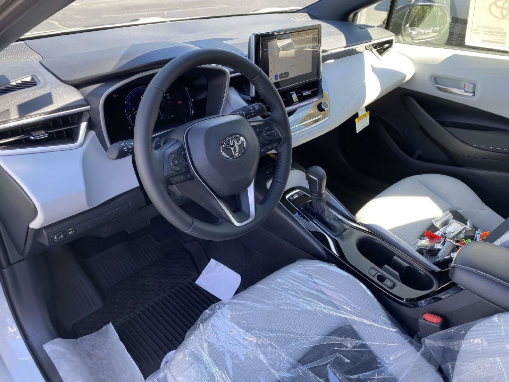New 2027 Toyota Corolla SE FWD image 11