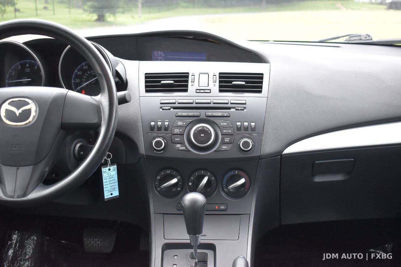 Used 2012 MAZDA MAZDA3 i Sport FWD image 22