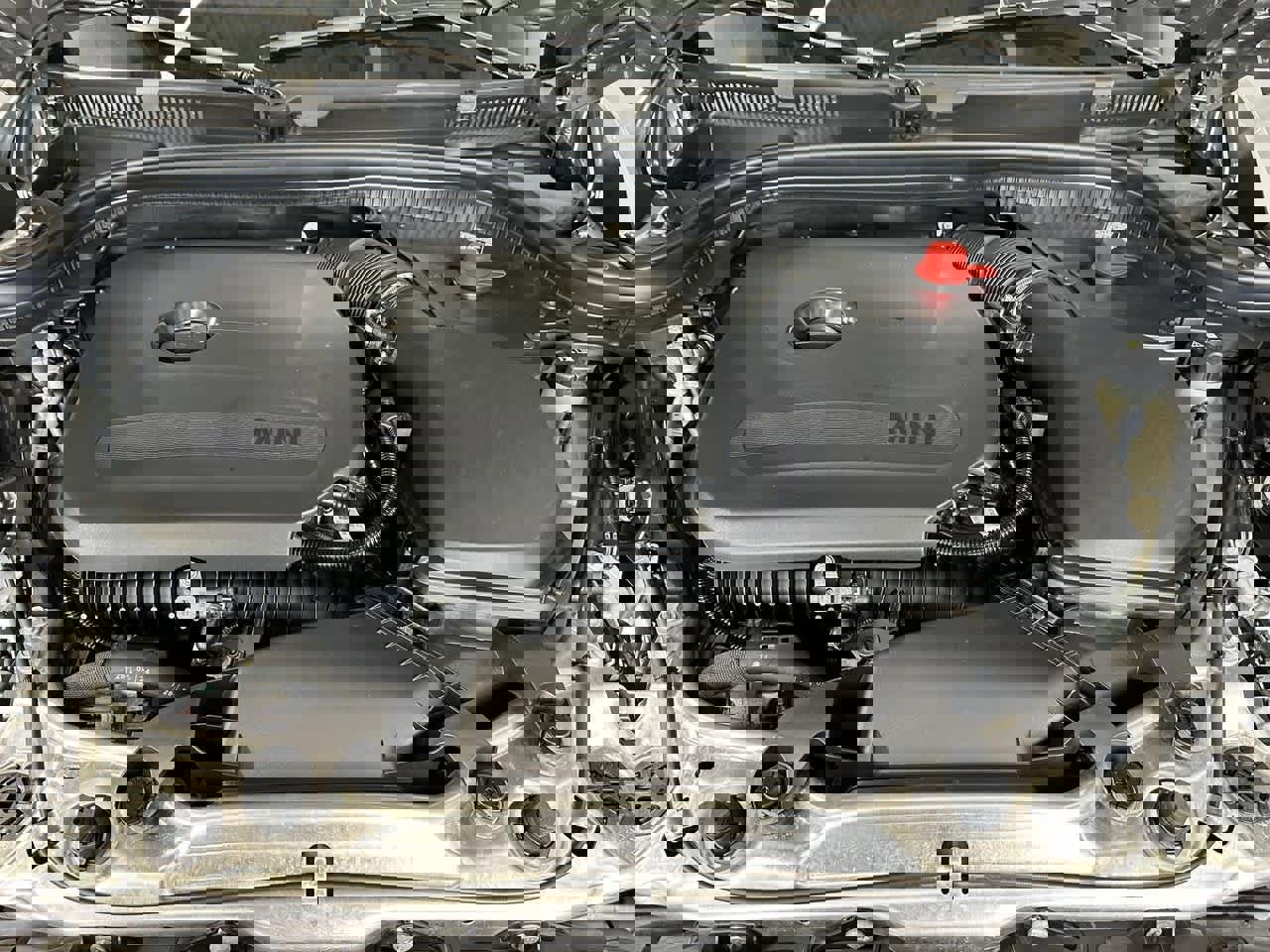 Certified 2025 MINI Cooper S image 8