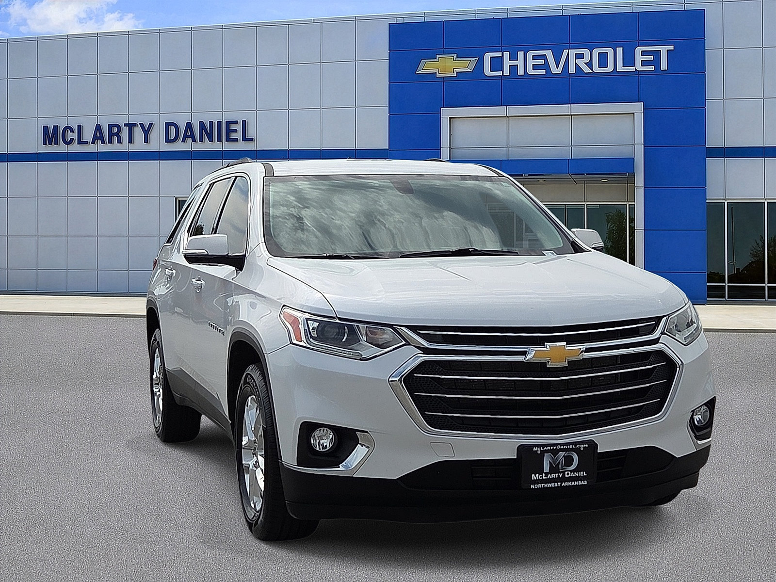 Used 2020 Chevrolet Traverse LT