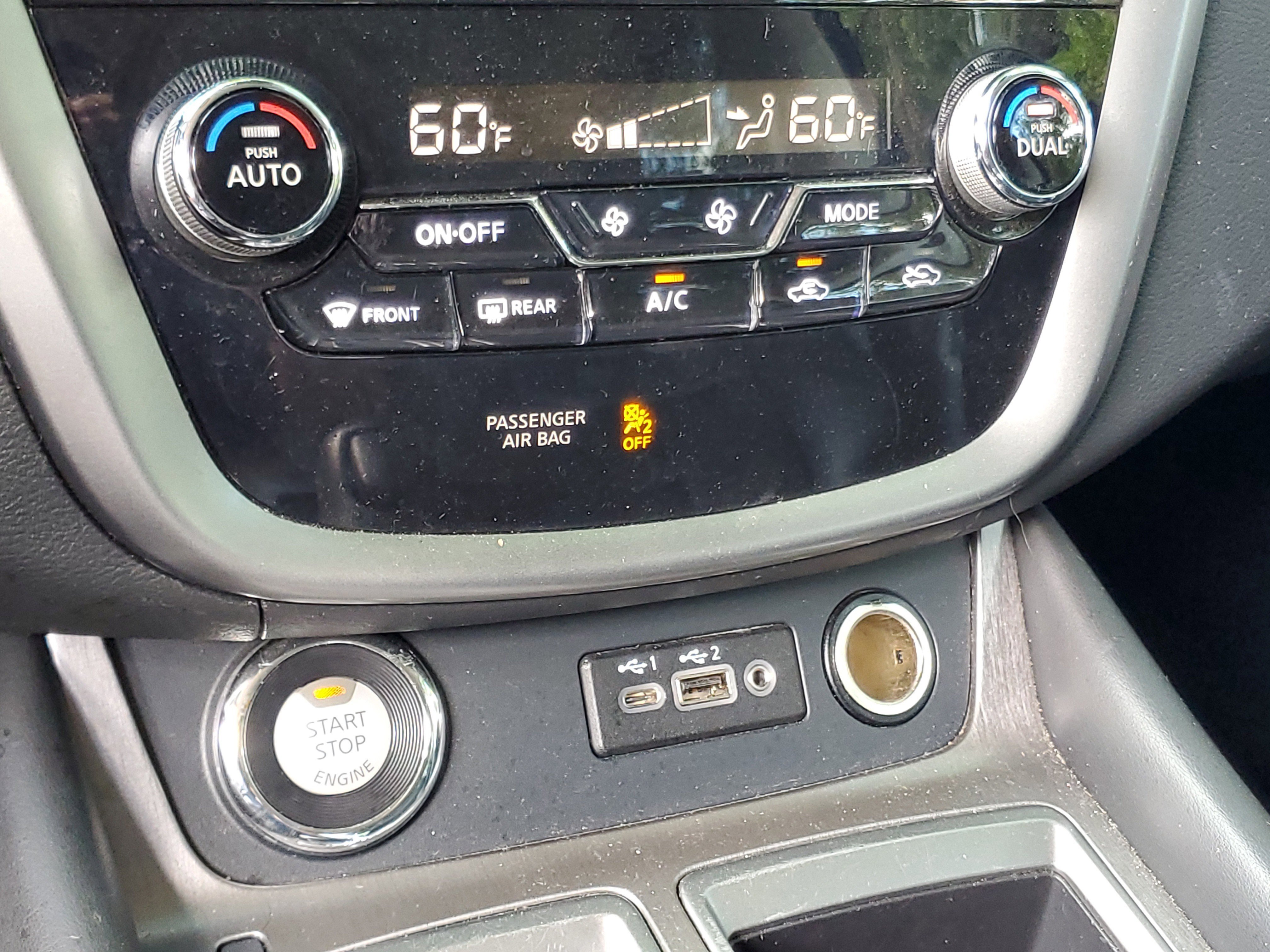 Used 2023 Nissan Murano SV image 27