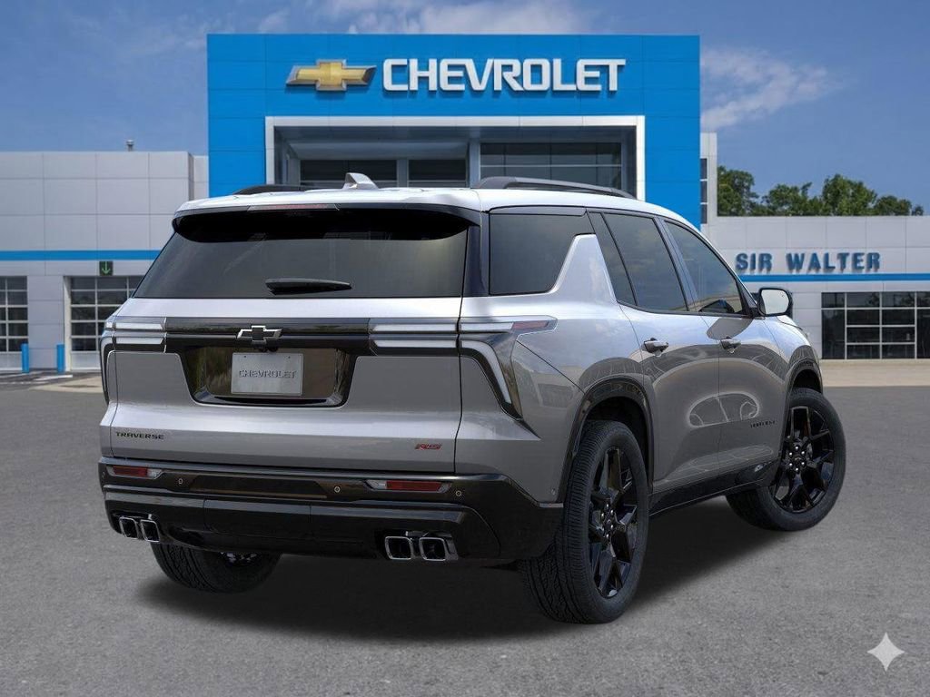 Used 2026 Chevrolet Traverse RS image 5