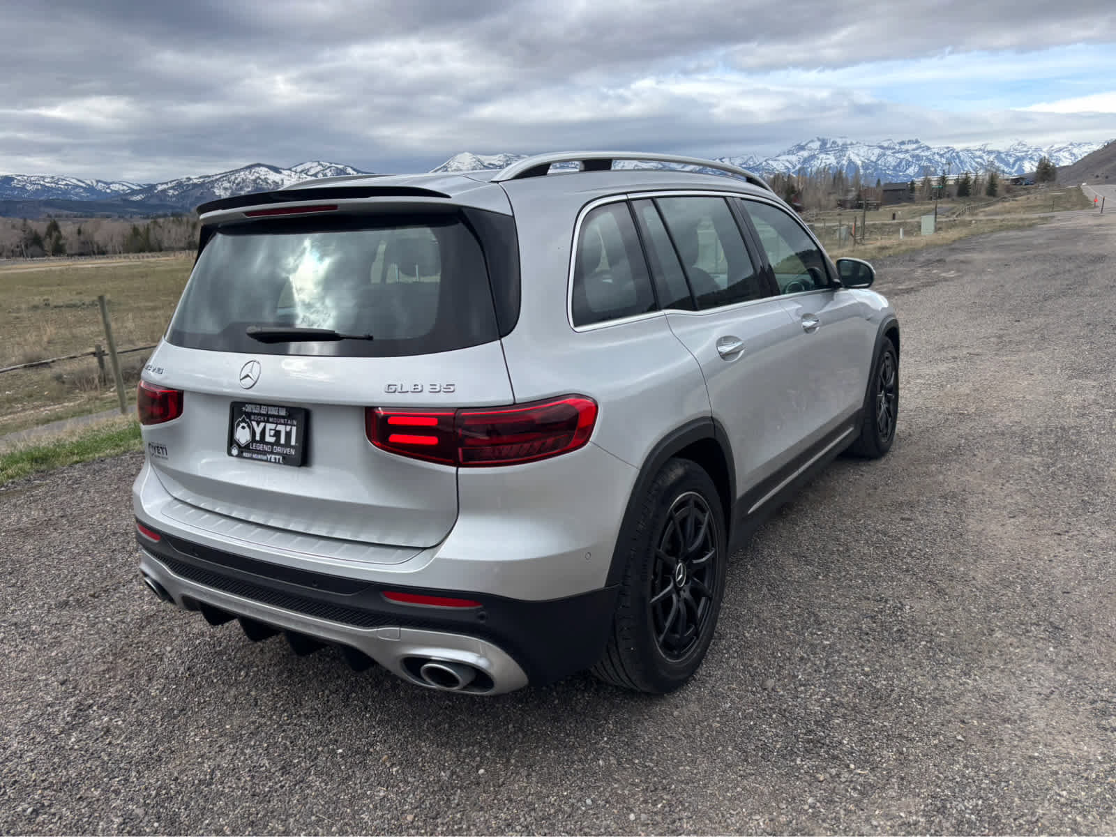 Used 2024 Mercedes-Benz GLB 35 AMG 4MATIC image 13