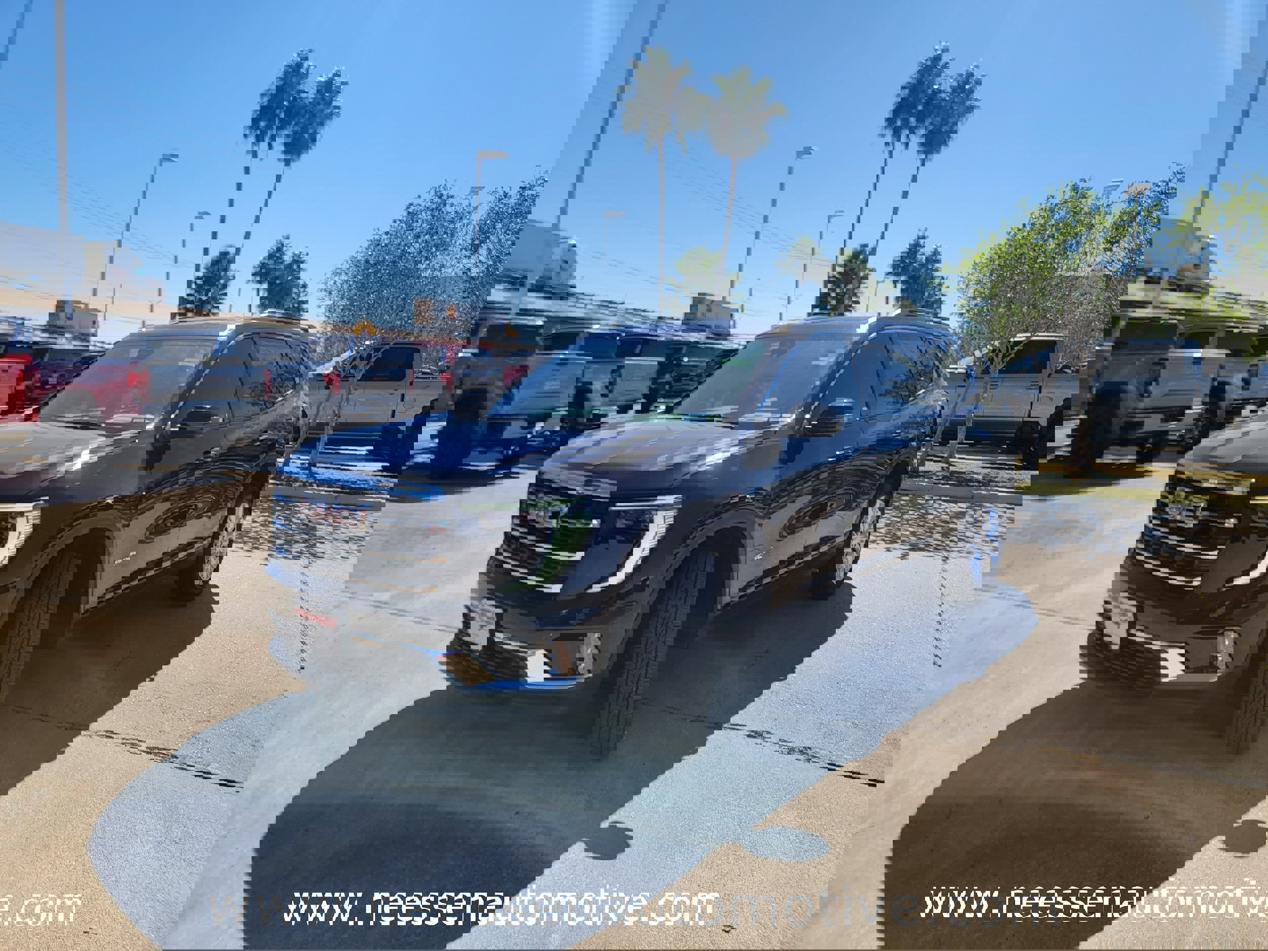 Used 2024 GMC Acadia Elevation w/ Trailering Package image 3