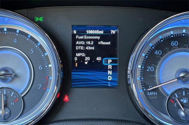 Used 2014 Chrysler 300 image 28