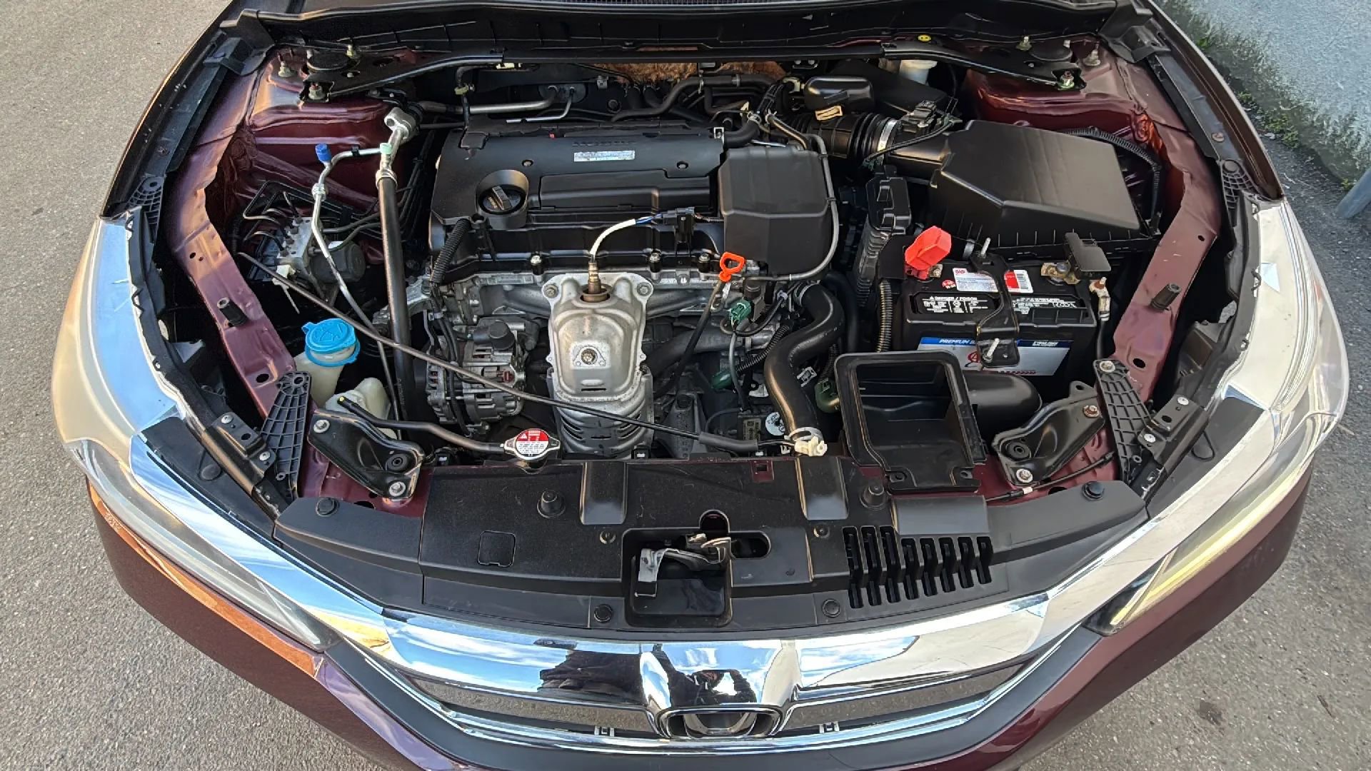 Used 2017 Honda Accord Sport image 24