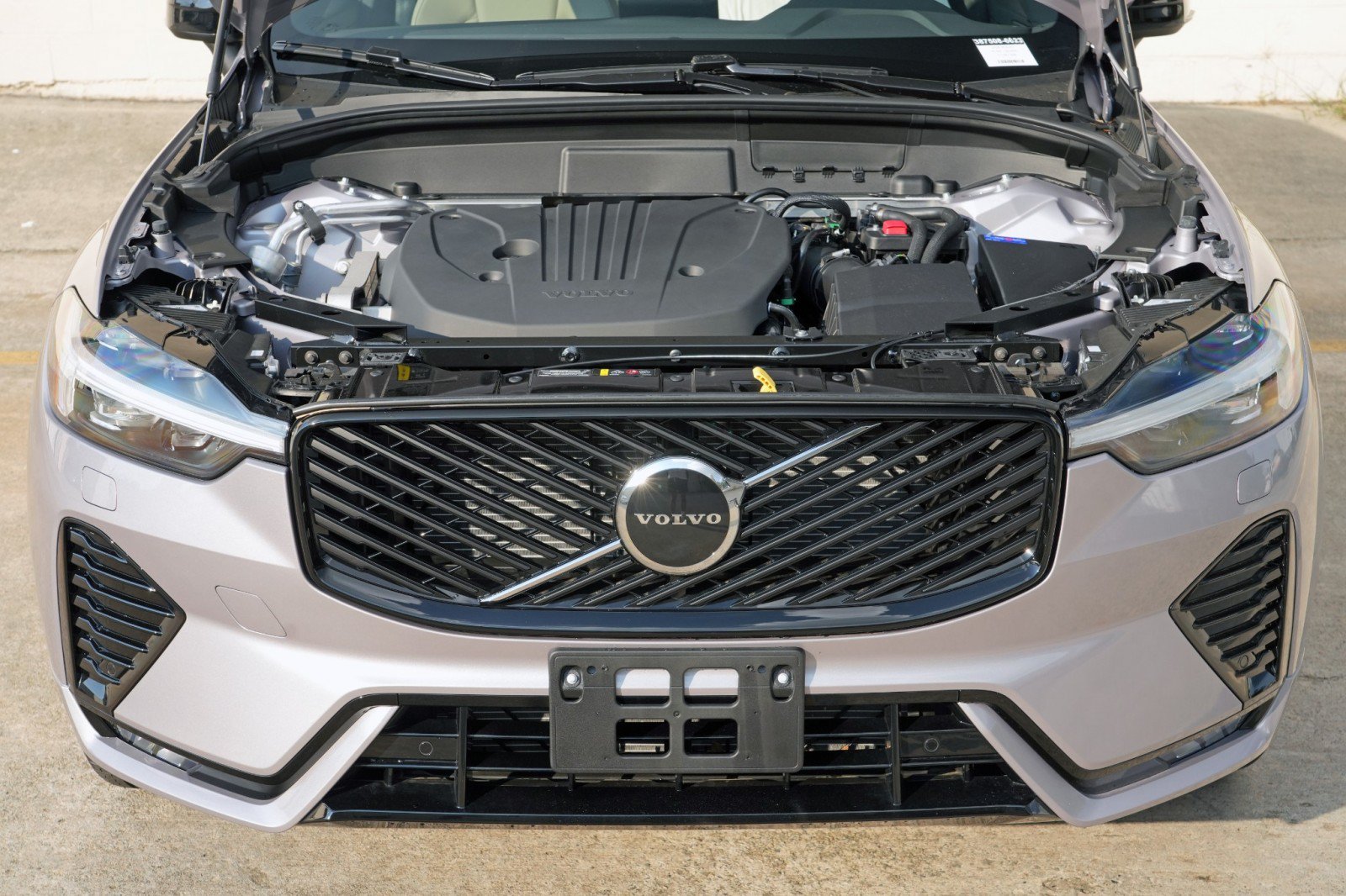 Used 2026 Volvo XC60 B5 Core w/ Climate Package AWD/4WD image 8