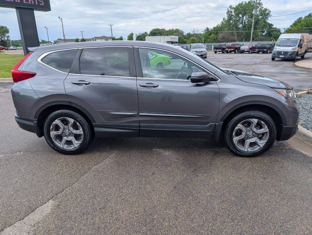 Used 2017 Honda CR-V EX image 10