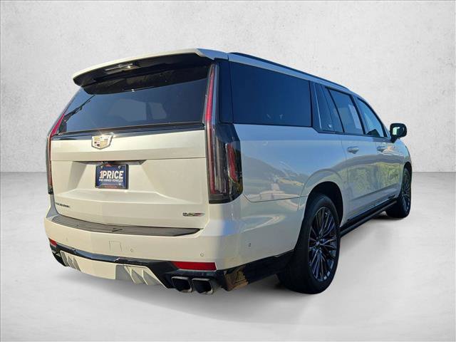 Used 2023 Cadillac Escalade ESV V AWD/4WD image 4