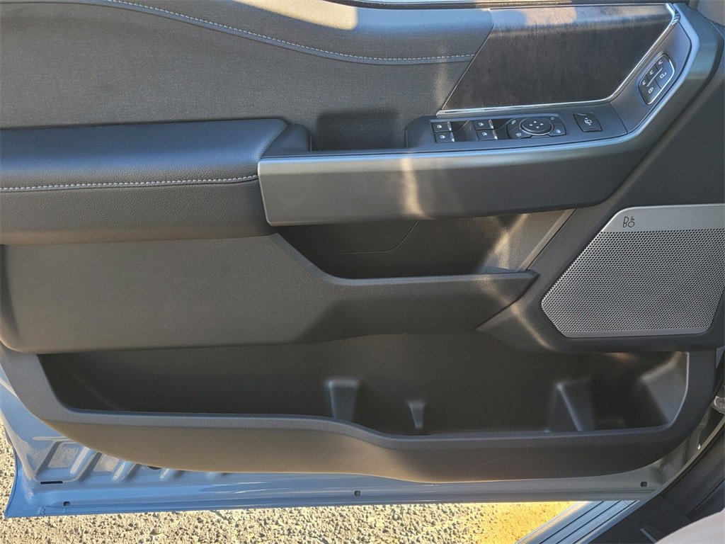 New 2026 Ford F350 Lariat w/ Lariat Premium Package image 25