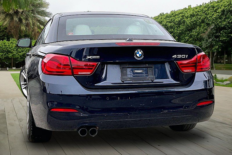 Used 2018 BMW 430i xDrive Convertible w/ Premium Package AWD/4WD image 3