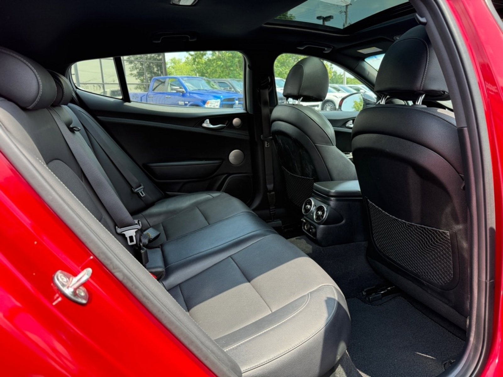 Used 2023 Kia Stinger GT-Line w/ Sun & Sound Package image 15