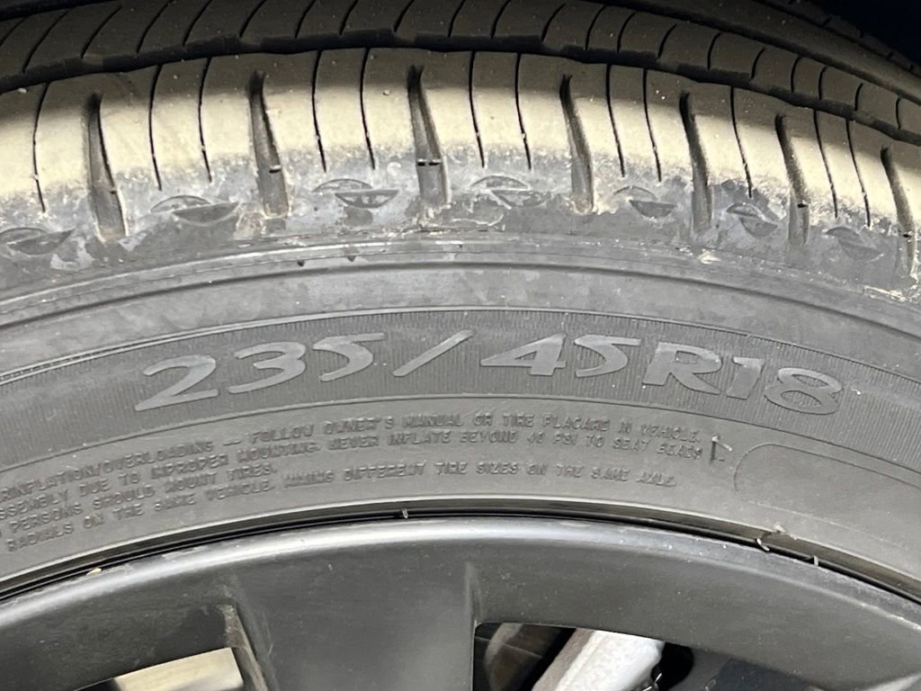 Used 2023 Tesla Model 3 Standard Range image 40