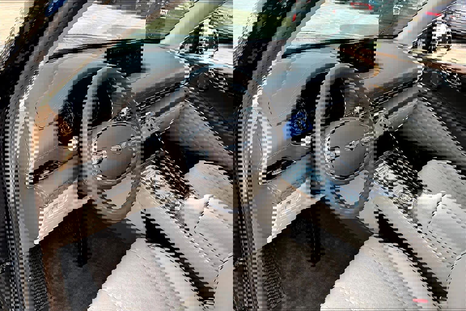 Used 2024 Genesis GV80 3.5T w/ Advanced Package image 17