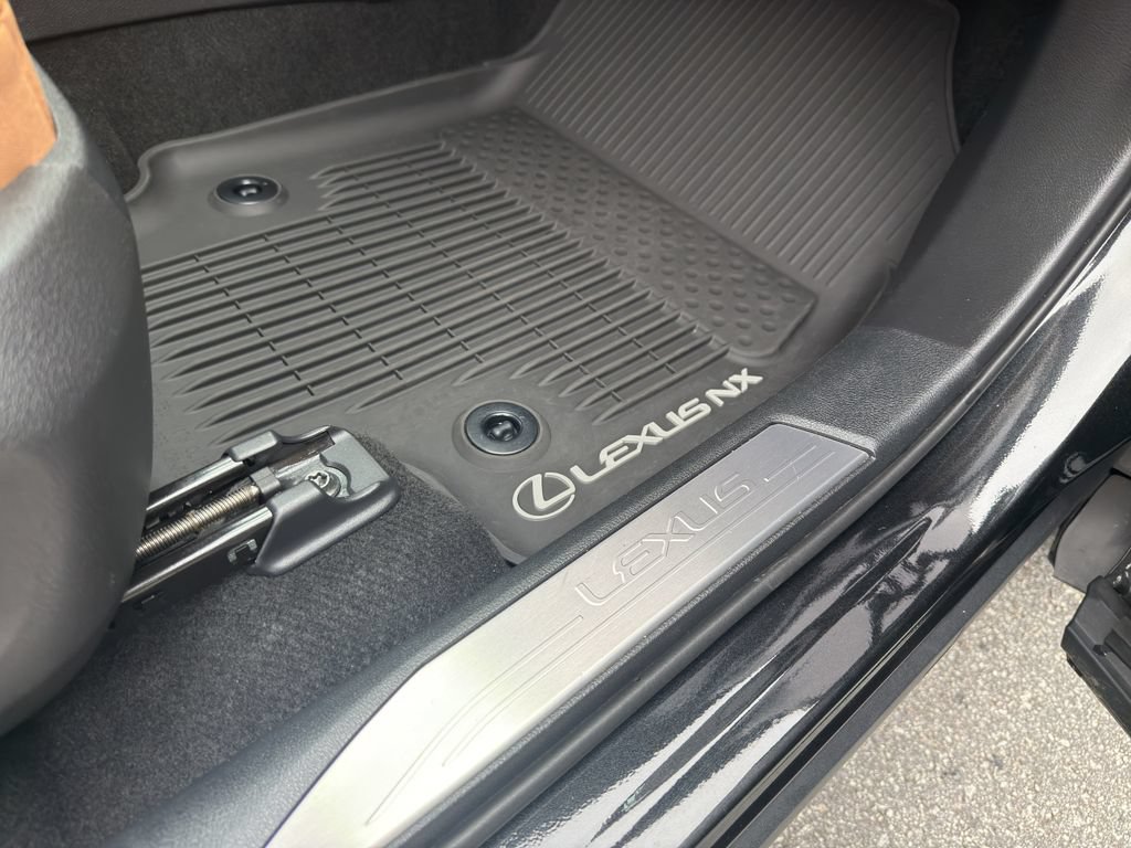 Used 2024 Lexus NX 350 AWD image 18
