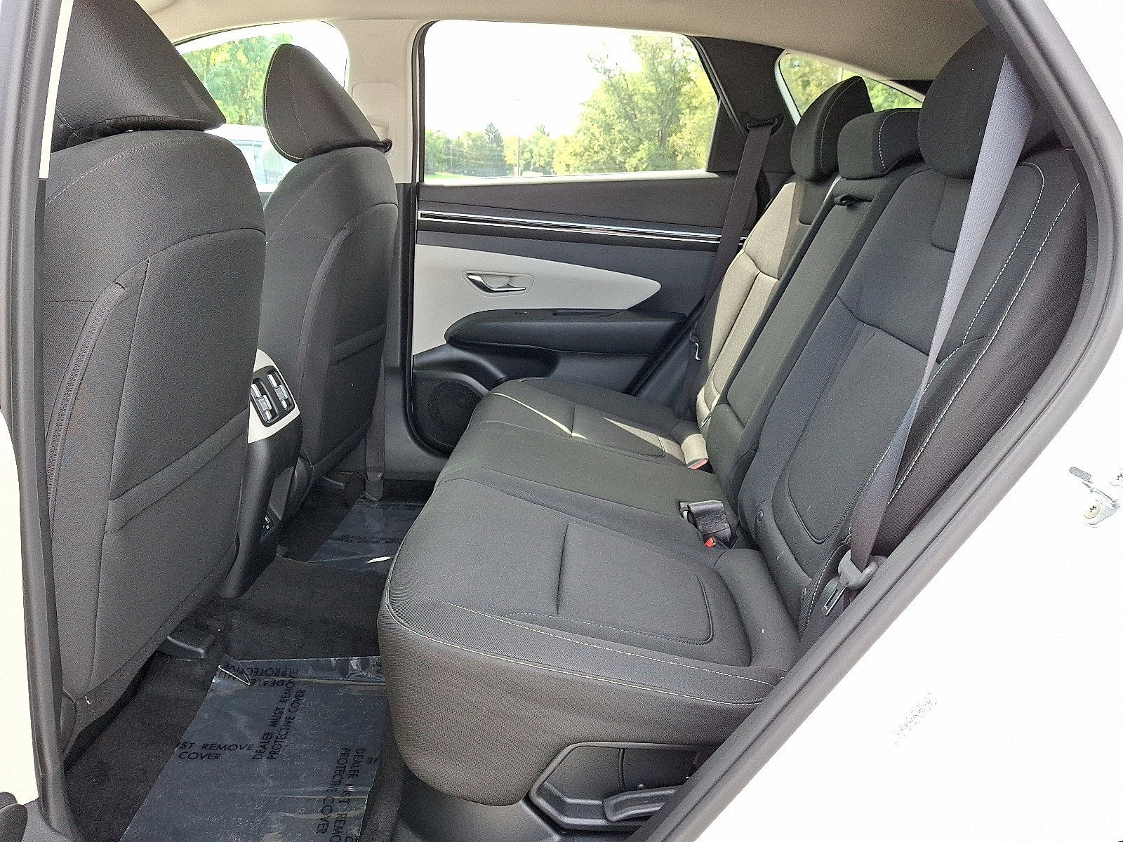 Used 2022 Hyundai Tucson Blue w/ Cargo Package AWD/4WD image 10
