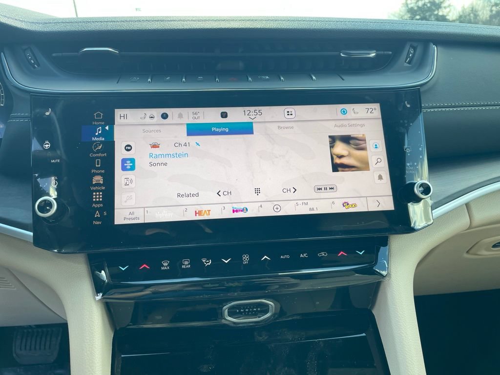 New 2026 Jeep Grand Cherokee L Limited w/ Luxury Tech Group II AWD/4WD image 28