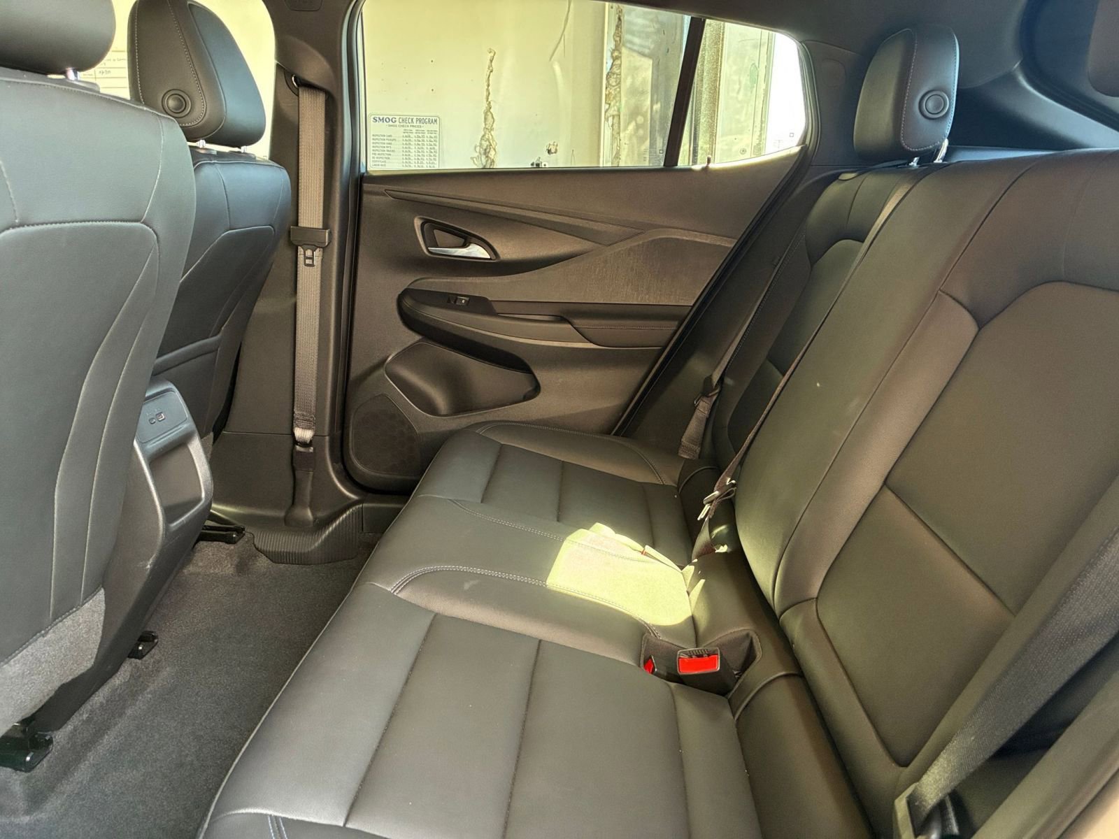 Used 2025 Buick Envista Sport Touring image 24