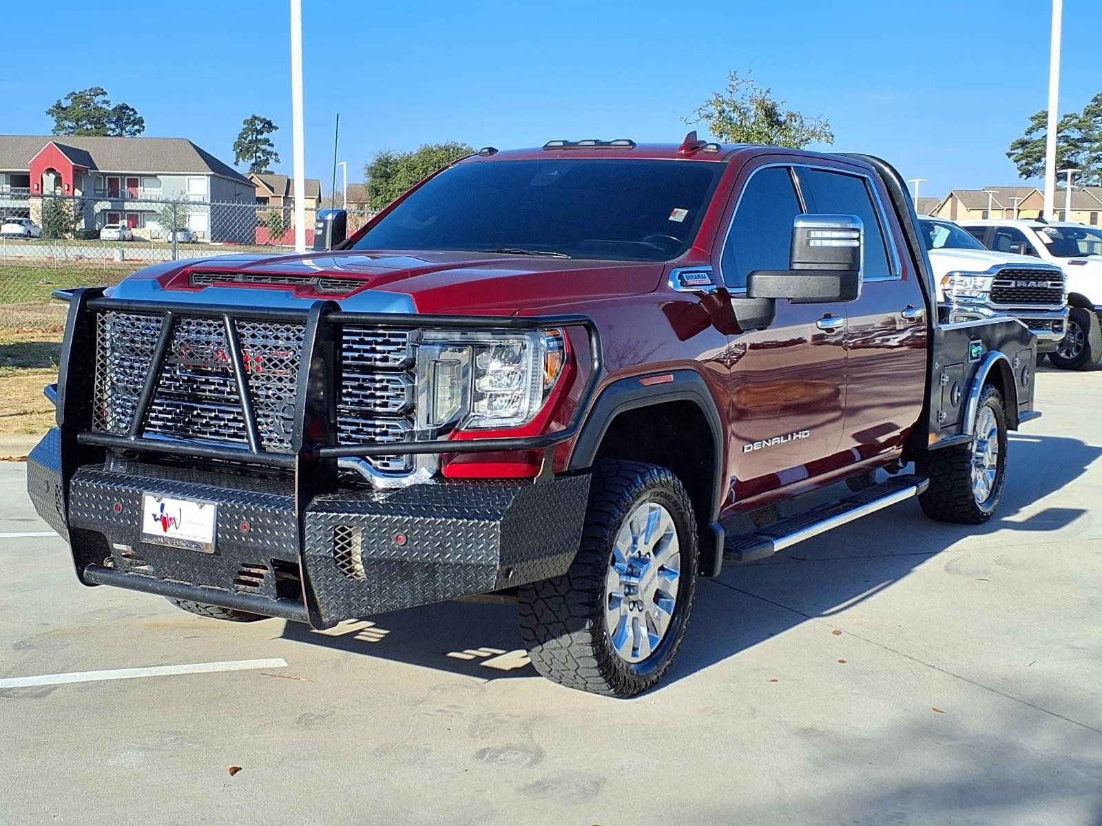 Used 2020 GMC Sierra 2500 Denali w/ Technology Package image 3