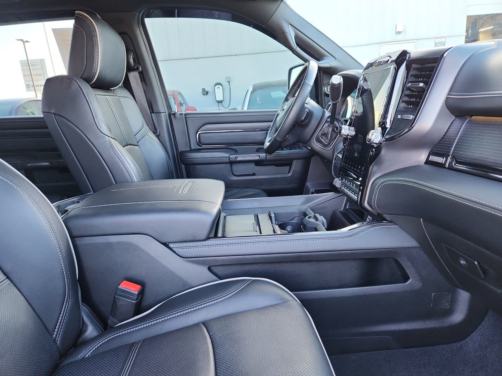 Used 2024 RAM 3500 Limited w/ Night Edition image 19