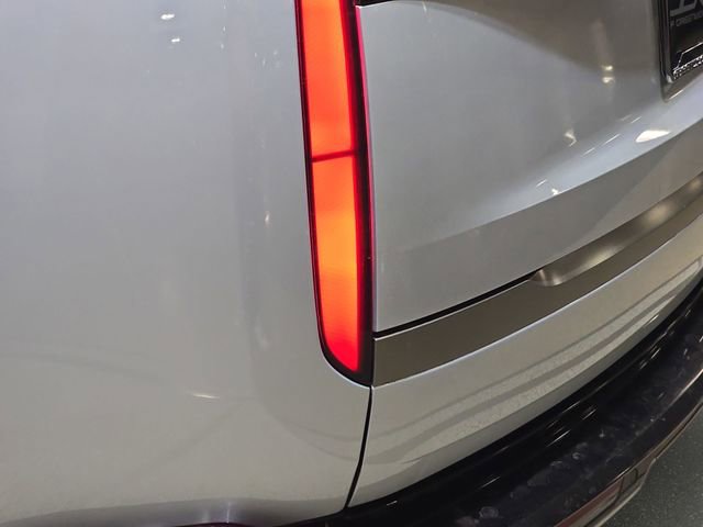 Certified 2024 Land Rover Range Rover SE image 37