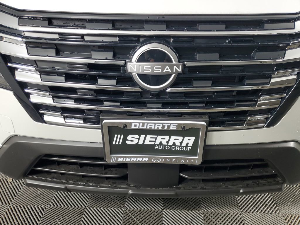 New 2026 Nissan Rogue SV image 10