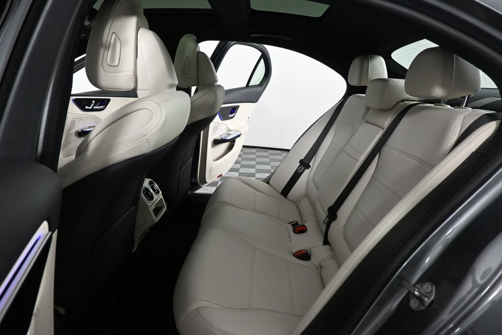 Certified 2022 Mercedes-Benz C 300 4MATIC Sedan image 18