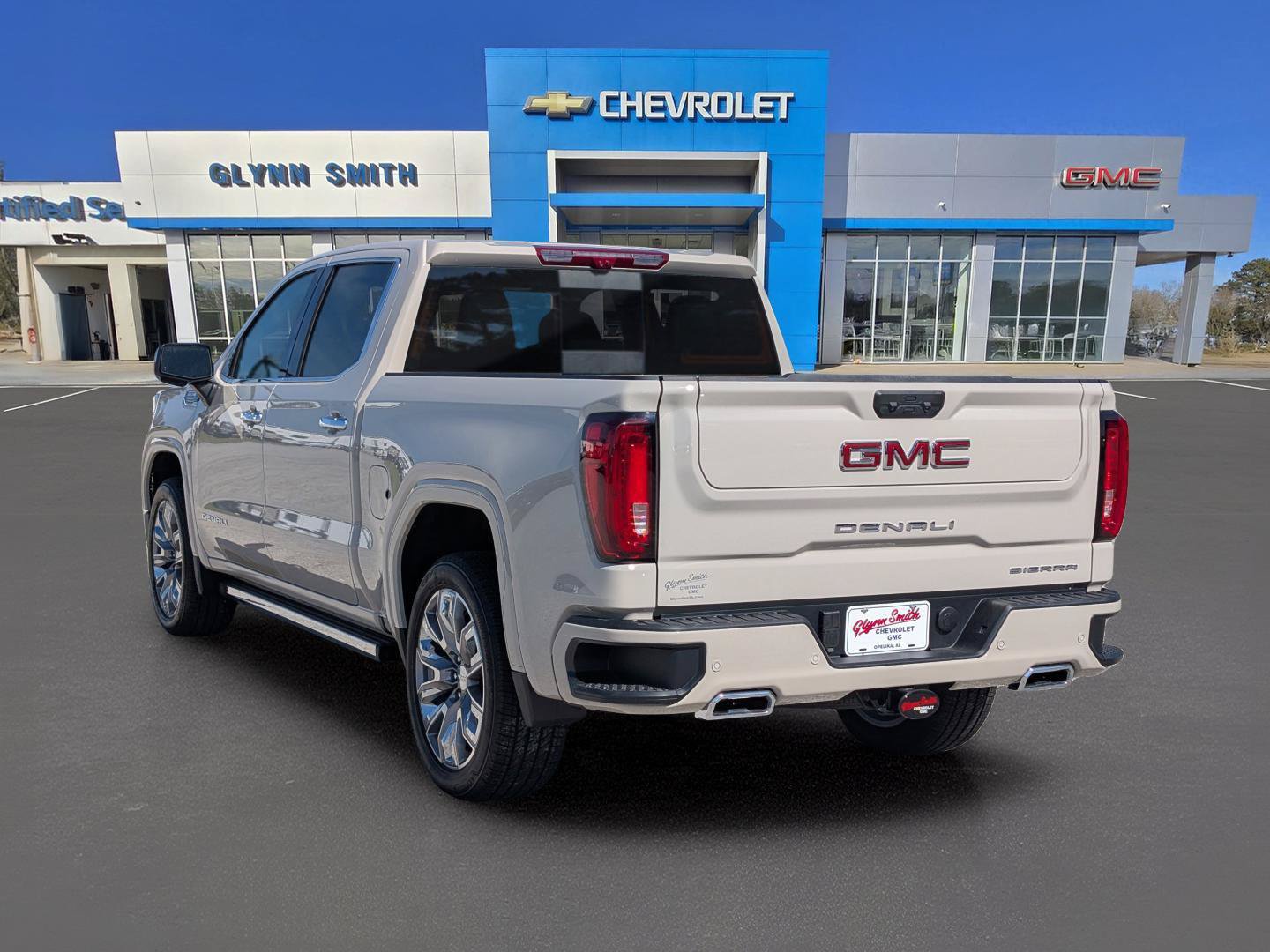 New 2026 GMC Sierra 1500 Denali w/ Denali Reserve Package AWD/4WD image 12
