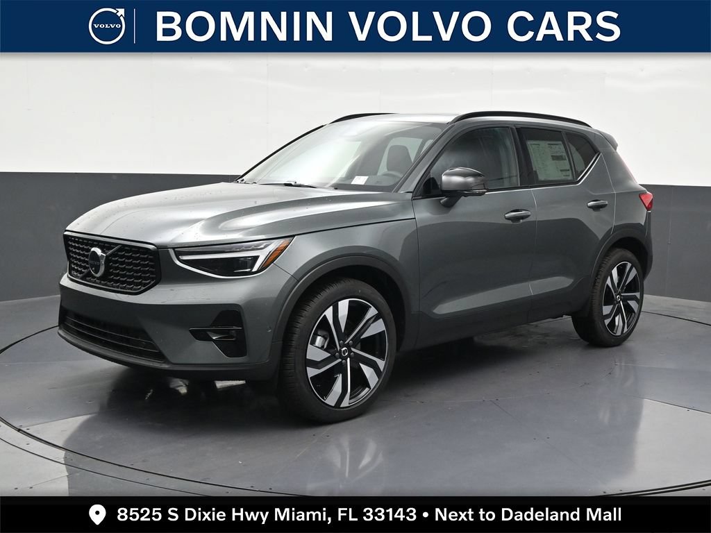 New 2026 Volvo XC40 B5 Plus