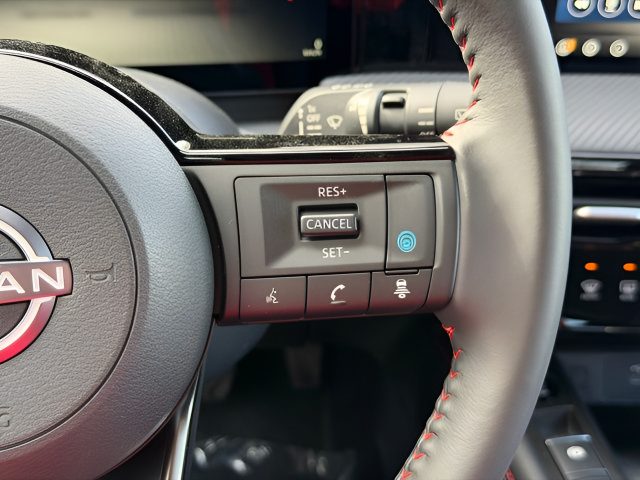 New 2026 Nissan Kicks SR FWD image 27