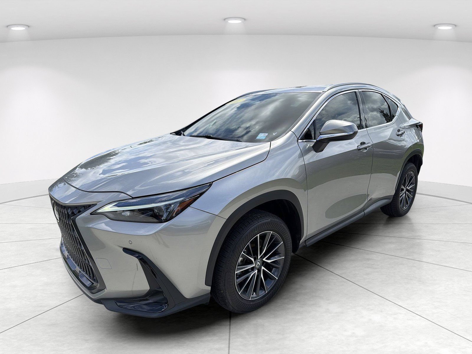 Used 2022 Lexus NX 350 AWD image 8