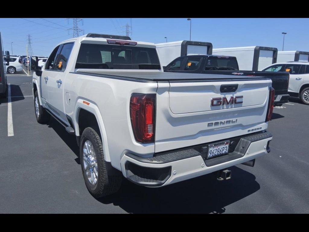 Used 2022 GMC Sierra 2500 Denali w/ Technology Package AWD/4WD image 8
