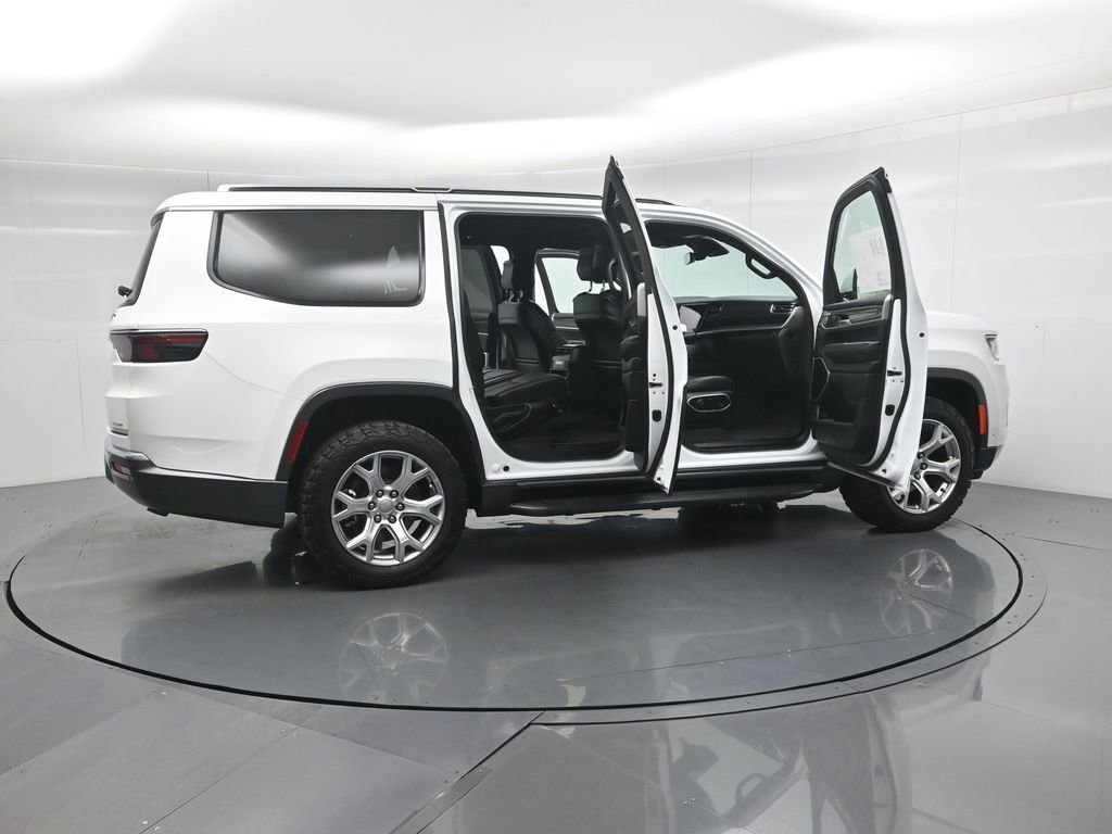 Used 2022 Jeep Wagoneer Series II image 5