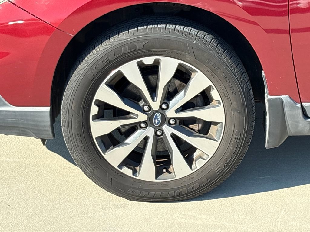 Used 2015 Subaru Outback 2.5i Limited image 13