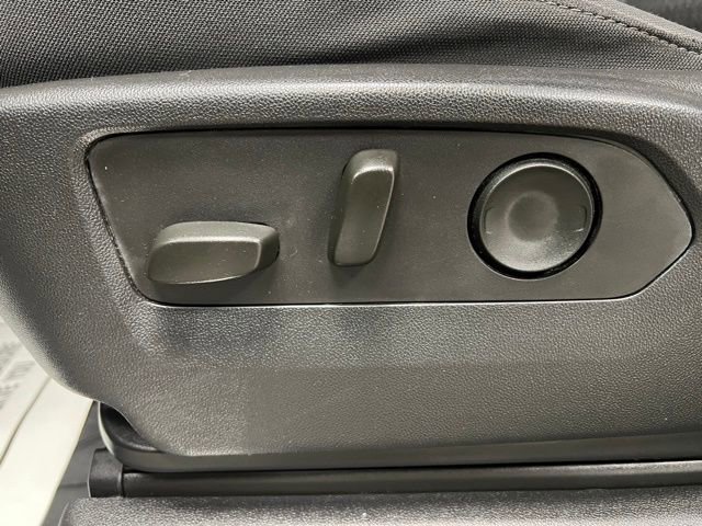 Used 2023 Chevrolet Silverado 1500 RST image 23