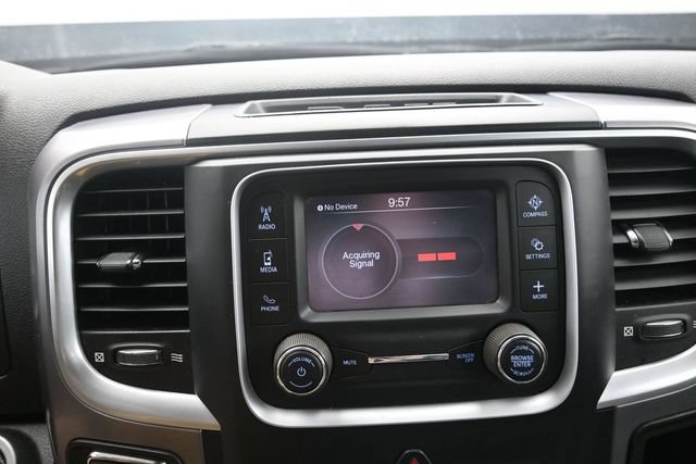 Used 2022 RAM 1500 Classic SLT AWD/4WD image 24