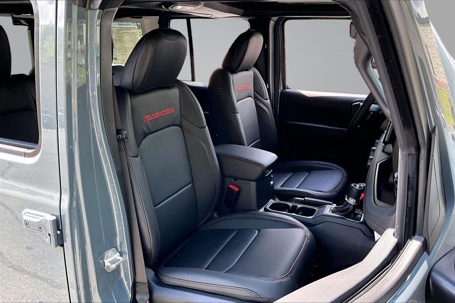 New 2026 Jeep Wrangler Unlimited Rubicon AWD/4WD image 8