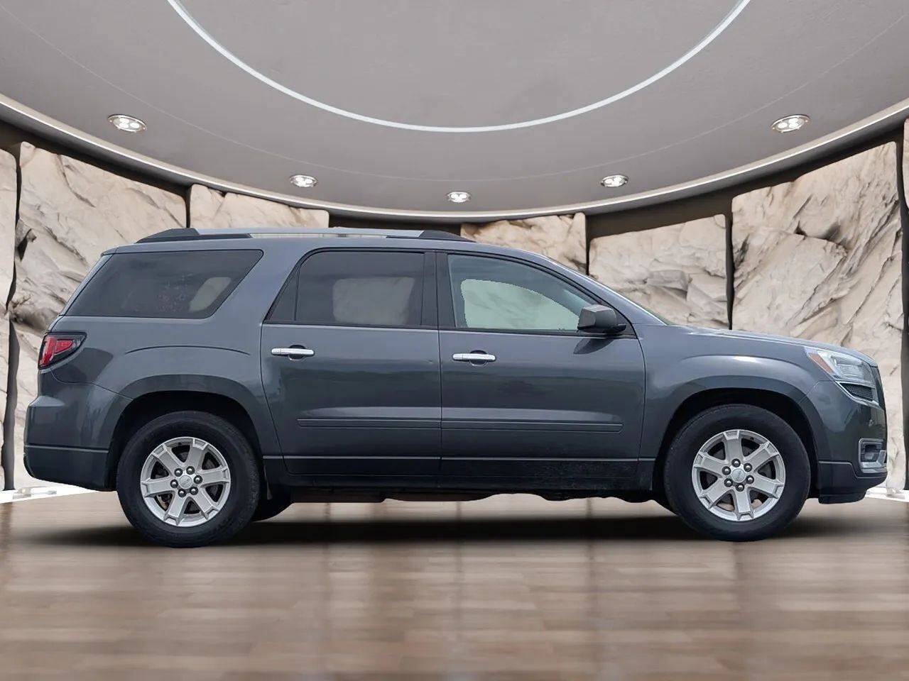 Used 2014 GMC Acadia SLE FWD image 15
