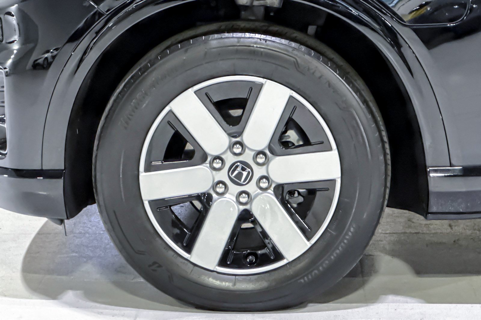Used 2024 Honda Prologue Touring image 13