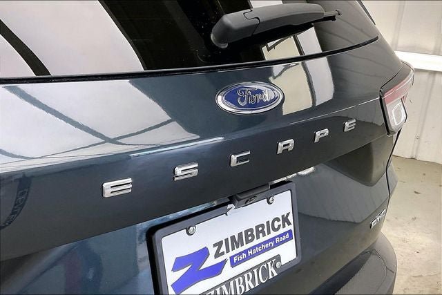 Used 2022 Ford Escape SE w/ SE Sport Appearance Package AWD/4WD image 9