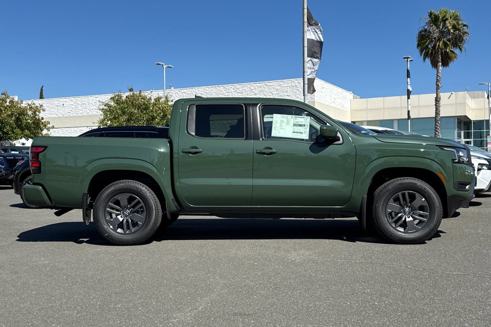 New 2026 Nissan Frontier SV w/ SV Convenience Package RWD image 3
